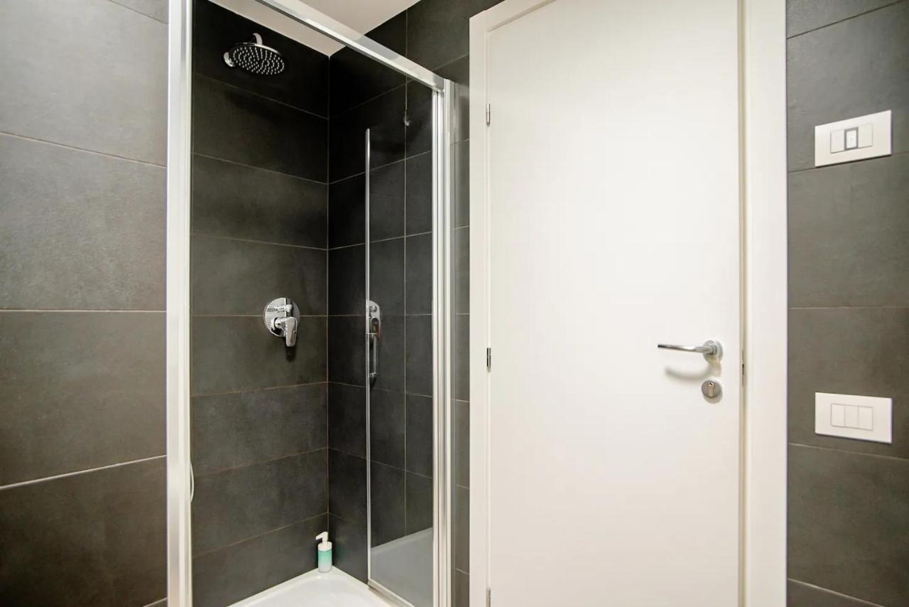 Guesthouse Tree Rooms Modern Μπέργκαμο Εξωτερικό φωτογραφία